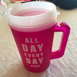 VS Pink mug